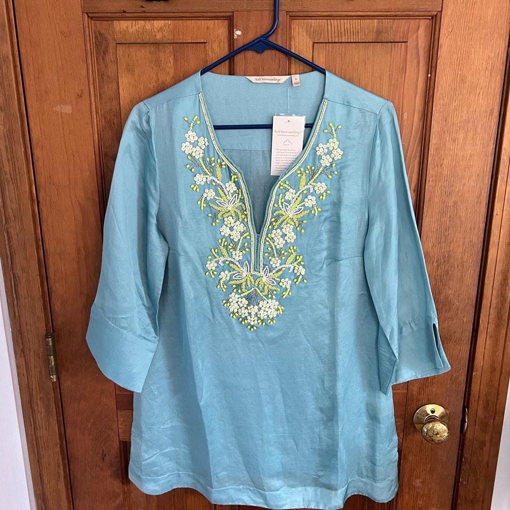 Soft Surroundings NWT embroidered blouse